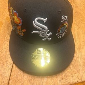 NEW ERA
GROOVY 59FIFTY FITTED - CHICAGO WHITE SOX Size 7